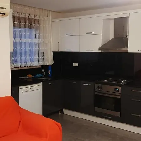 2+1 Seaview, Full Activity Flat With Swimming Pool And Car Park *